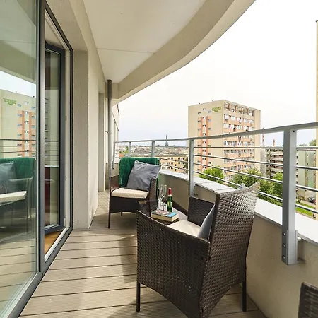 Golden Hour Apartments- Sun Tower 39 Świnoujście